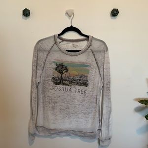 Joshua tree crew neck
